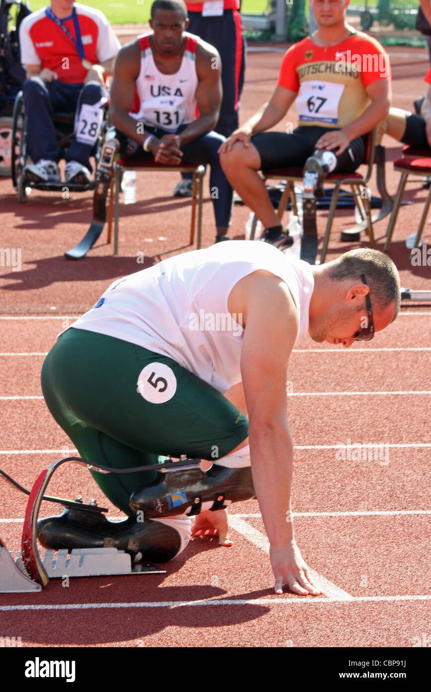 L'athlète paralympique Oscar Pistorius lors de la Coupe du monde paralympique à Manchester Banque D'Images