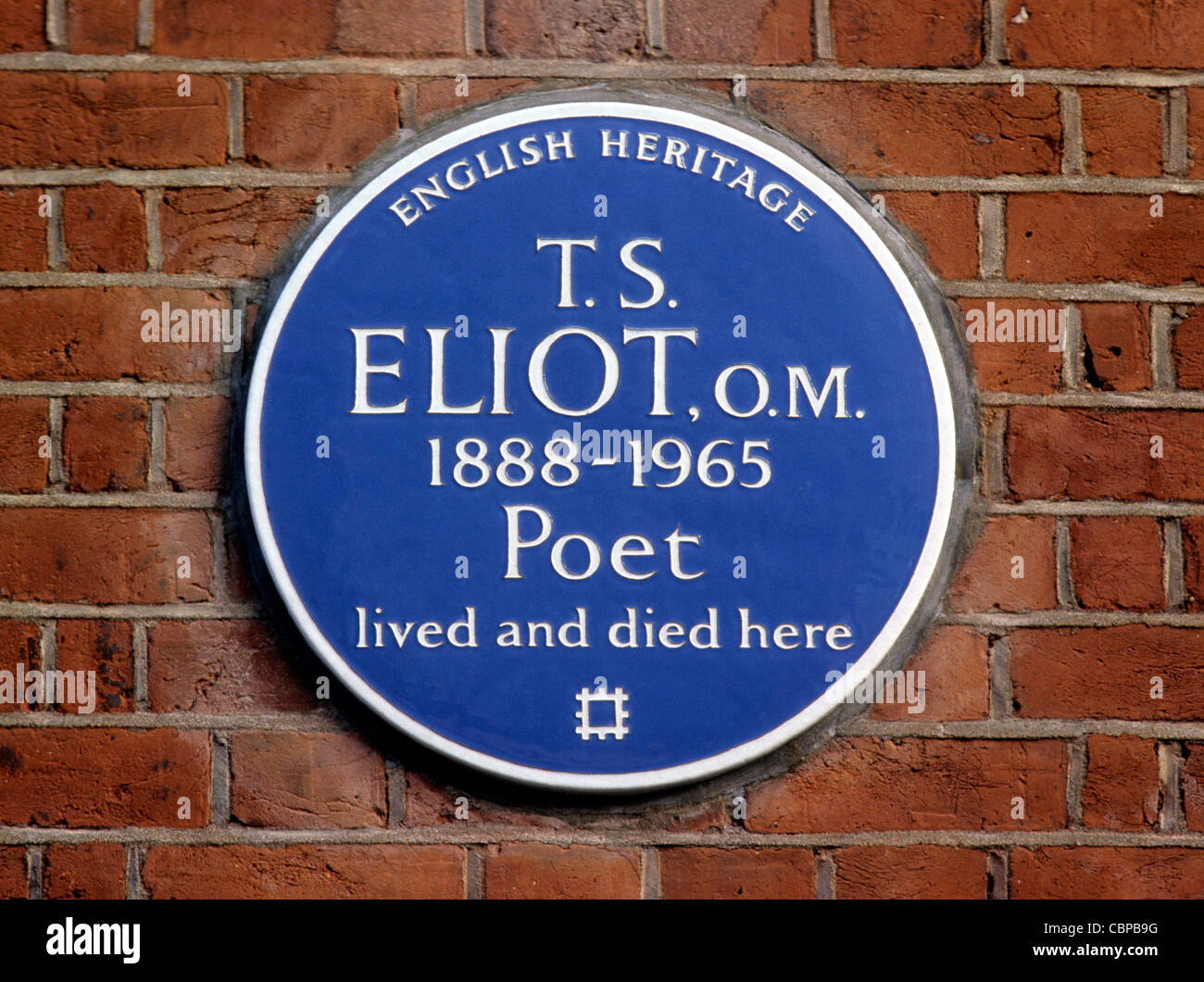 Blue Plaque, T.S.Eliot, Kensington Court Place, London W8 England UK Anglais poètes poète plaques Banque D'Images