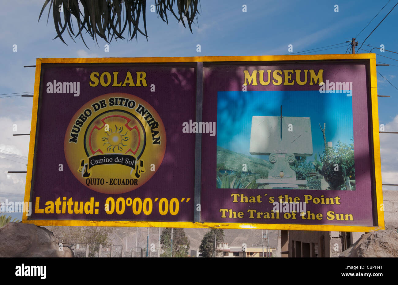 À 0-0-0 en Équateur Équateur Quito au Musée nat Inu Milieu du Monument mondial Banque D'Images