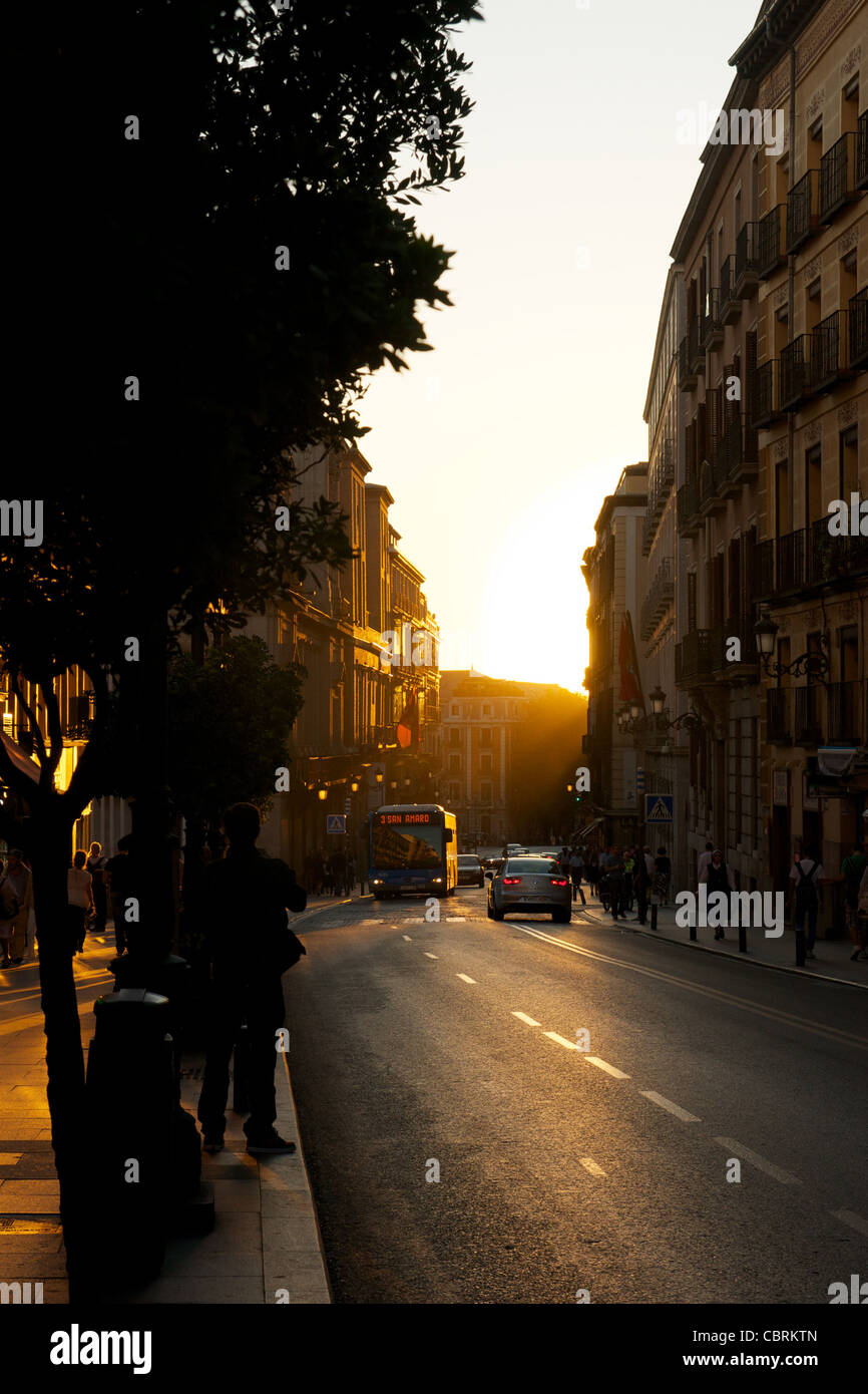 Coucher du soleil à la rue de Madrid Banque D'Images