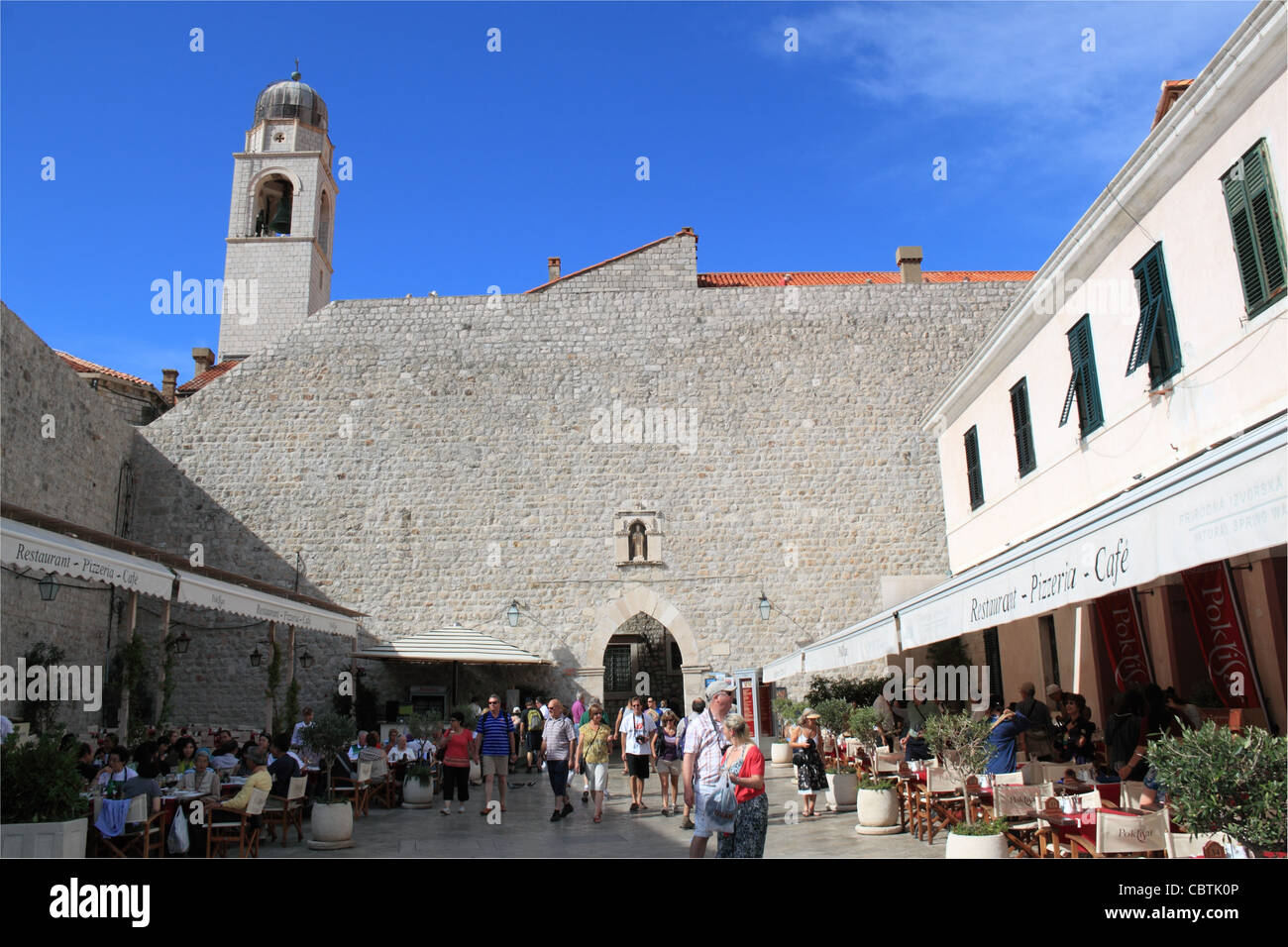 Ponte Gate ou Port Gate, Dubrovnik, Dubrovnik-Neretva, Croatie, Balkans, Mer Adriatique, de l'Europe Banque D'Images