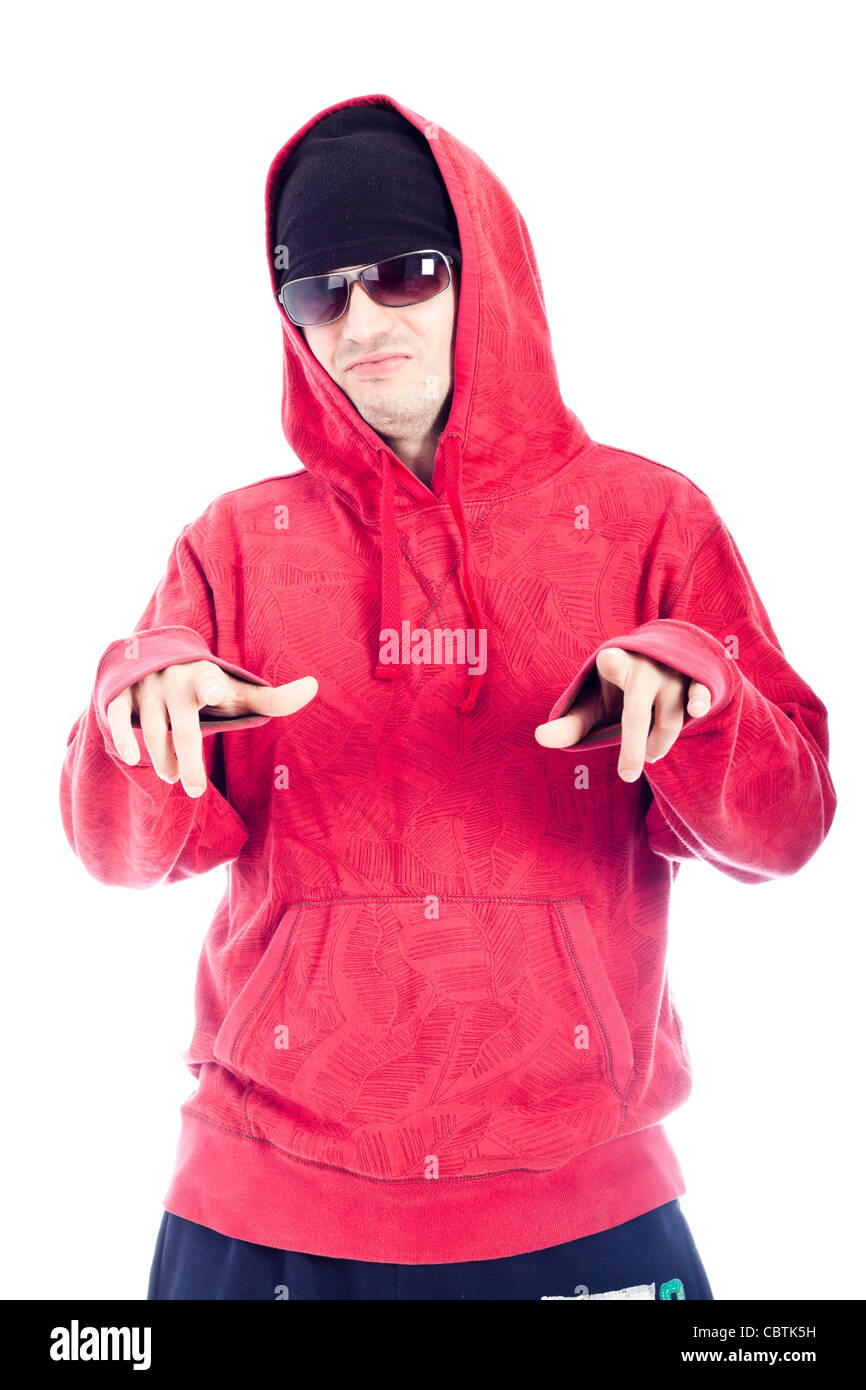 Hip Hop man in red hoody sur vous. Isolé sur fond blanc. Banque D'Images