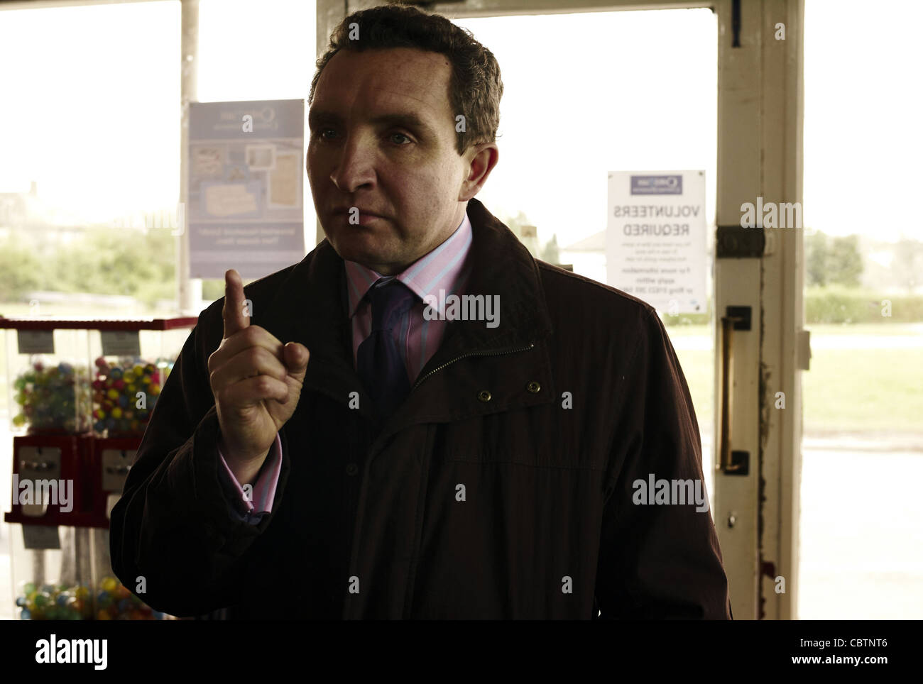 Tyrannosaure (2011) EDDIE MARSAN PADDY CONSIDINE (DIR) 004 COLLECTION MOVIESTORE LTD Banque D'Images