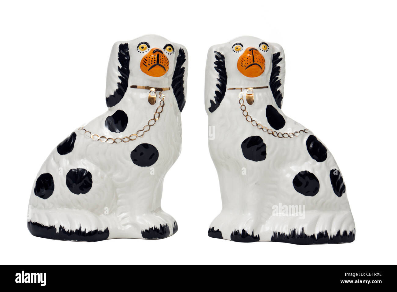 Paire de chiens Staffordshire en porcelaine Banque D'Images