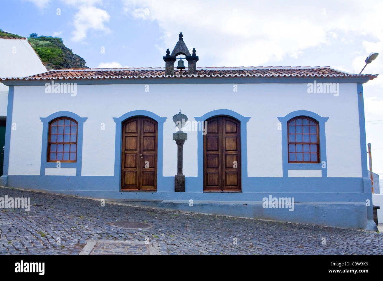 Vila Nova do Corvo, l'île de Corvo, la plus petite et la plus isolée des îles dans les Açores. Banque D'Images