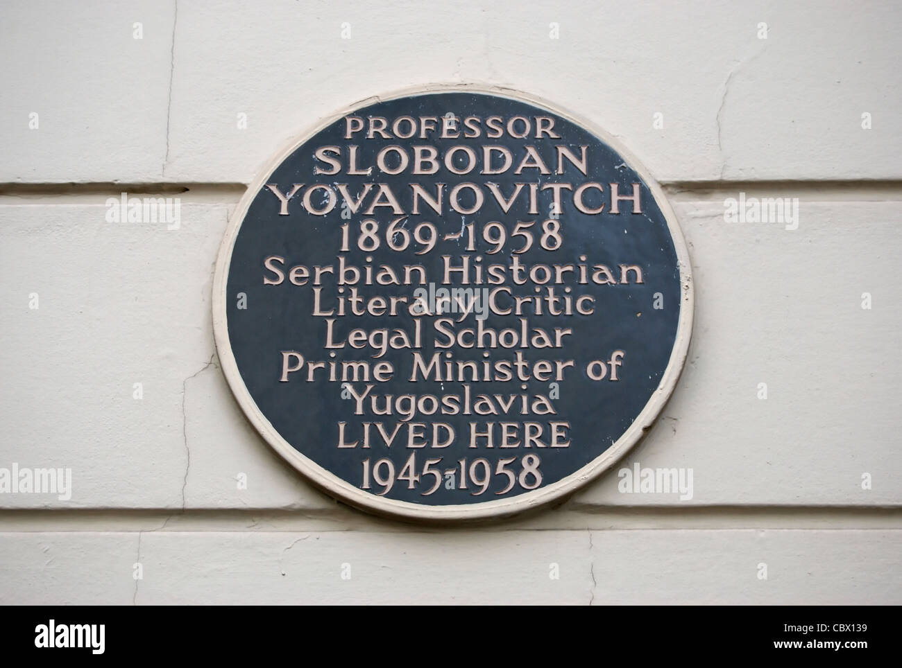 Un marquage de la plaque de l'historien serbe accueil, juriste et porte-parole, et le premier ministre de la Yougoslavie, Slobodan yovanovitch Banque D'Images