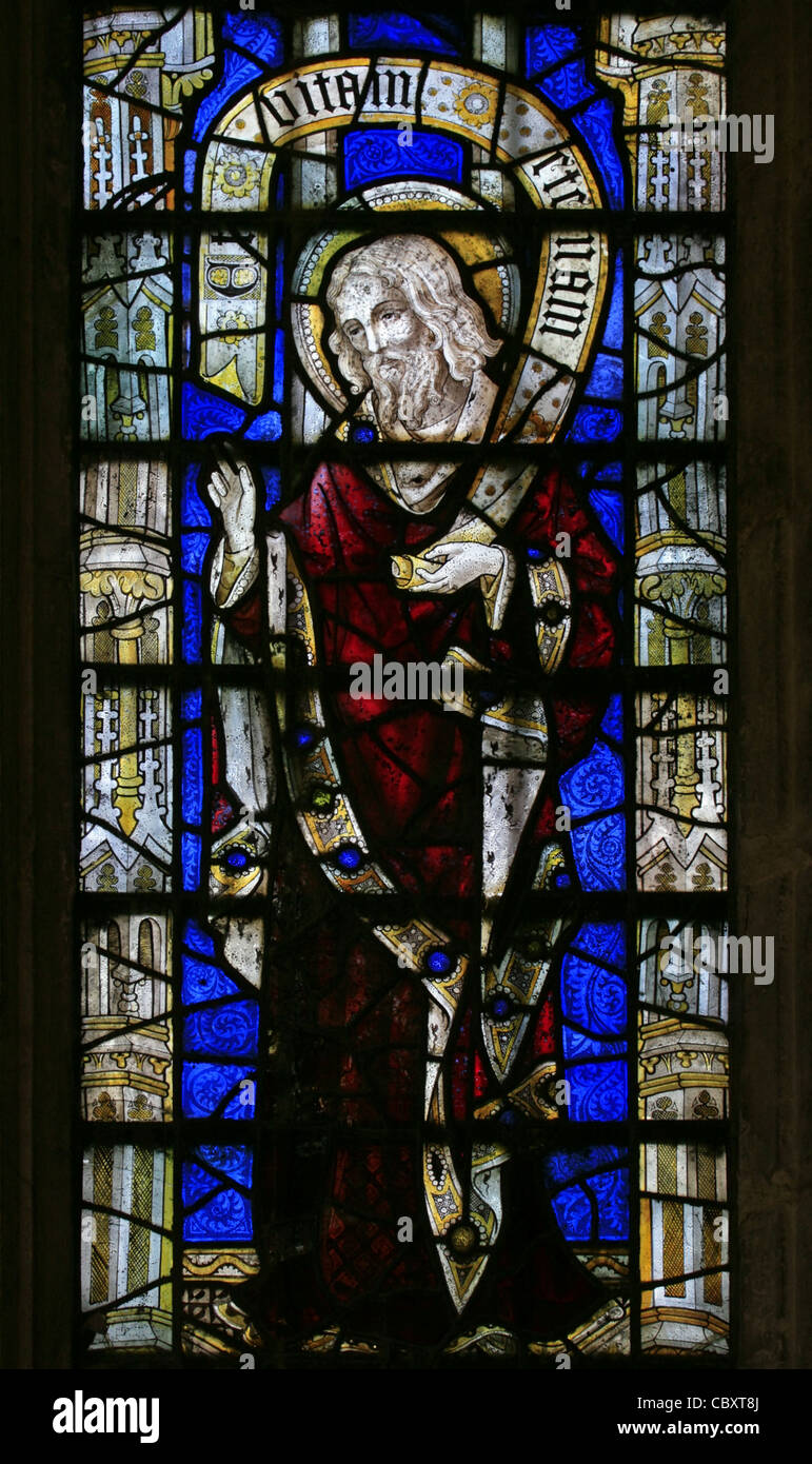 Un 15e siècle vitrail représentant l'apôtre Thaddée, St Marie la Vierge, l'Église, Kent Nettlestead Banque D'Images Un 15e siècle vitrail représentant l'apôtre Thaddée, St Marie la Vierge, l'Église, Kent Nettlestead Banque D'Images
