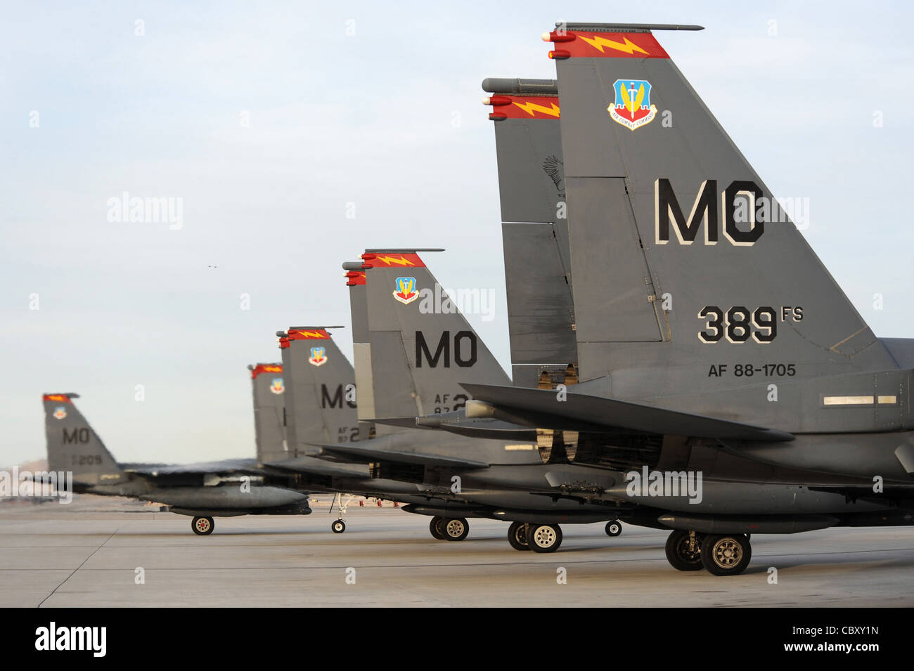 Les aigles de la Force aérienne F-15E de la 366e Escadre Fighter à la base aérienne de Mountain Home, Idaho, arrivent à Nellis AFB, au Nevada, du 20 au 09 février pour le drapeau rouge 3. Red Flag est un exercice multinational qui offre un environnement réaliste pour pratiquer des scénarios de combat. Banque D'Images