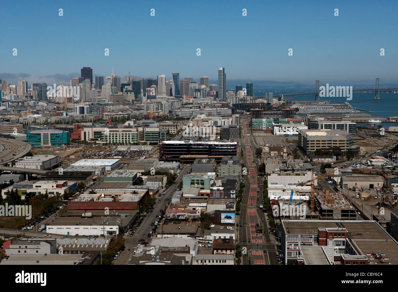 Photographie aérienne du couloir de la rue tiers, Mission Bay San Francisco Californie Banque D'Images