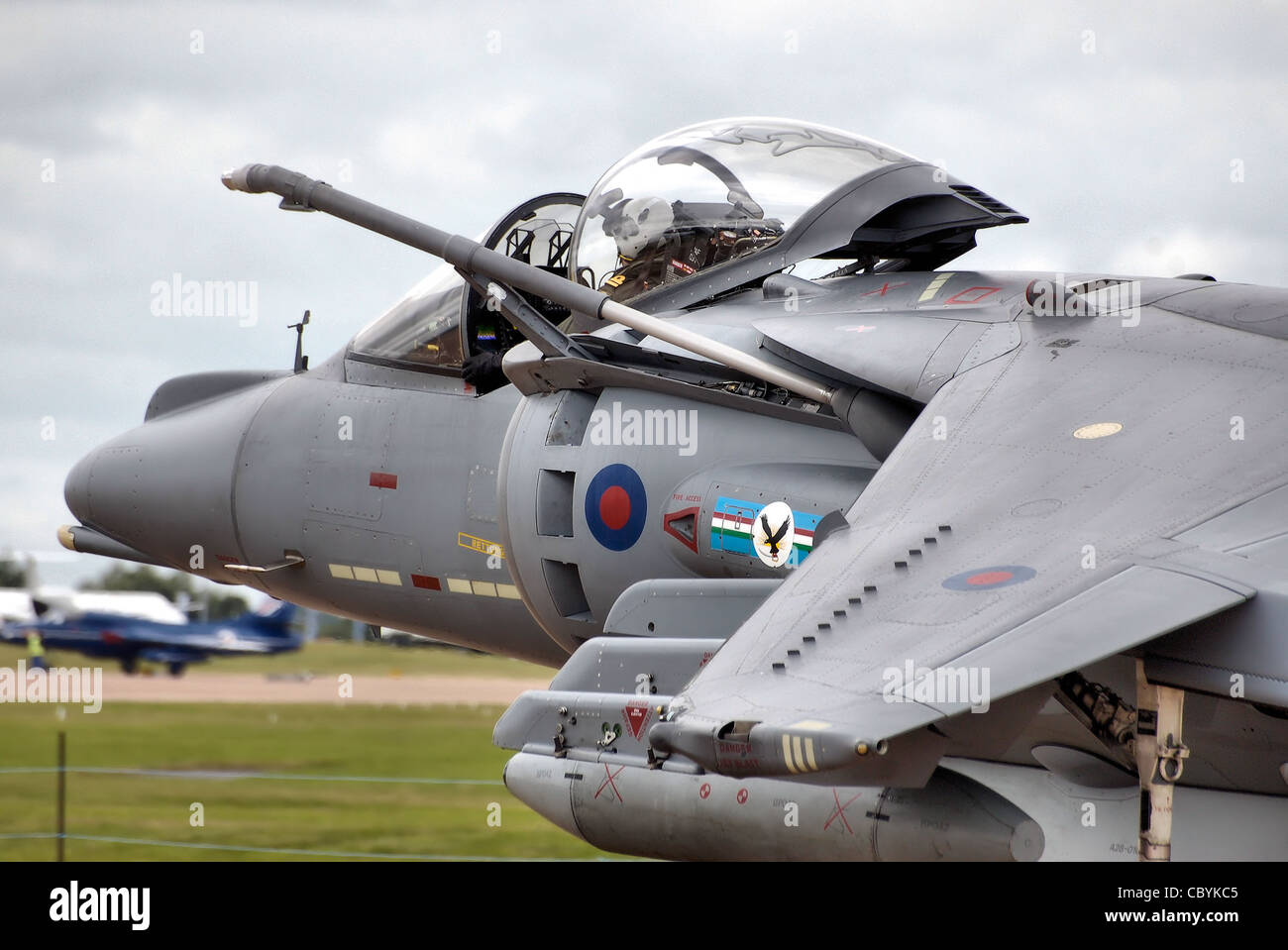 Harrier GR9 Aérospatiale es (code SH502) taxis après l'atterrissage au Royal International Air Tattoo, Fairford, Gloucestershire, Banque D'Images