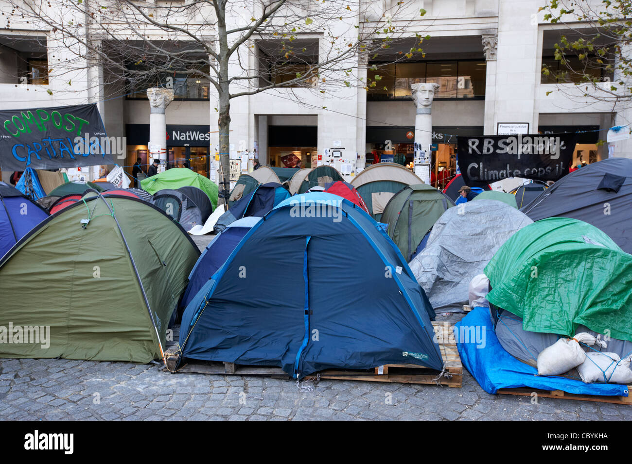Occupy london ville de tentes de protestation dans la ville de London England uk united kingdom Banque D'Images