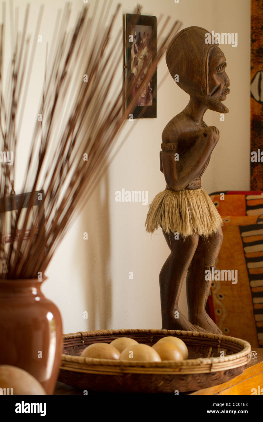 Statue africaine woodden, traditionnel Banque D'Images