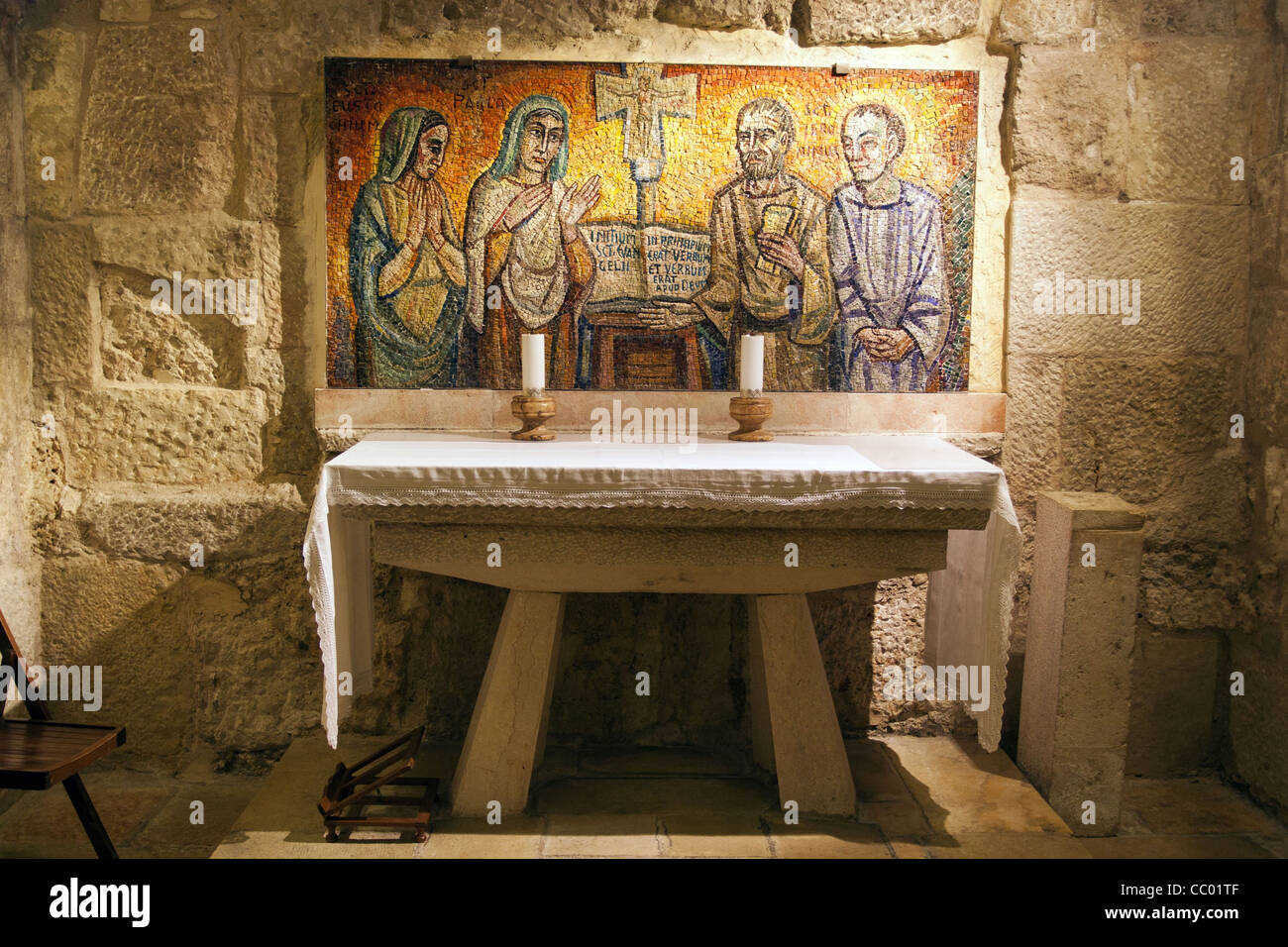 Autel et mosaïque, de l'INTÉRIEUR D'UNE CHAPELLE DANS LA BASILIQUE DE LA NATIVITÉ, Bethléem, Cisjordanie, l'AUTORITÉ PALESTINIENNE Banque D'Images