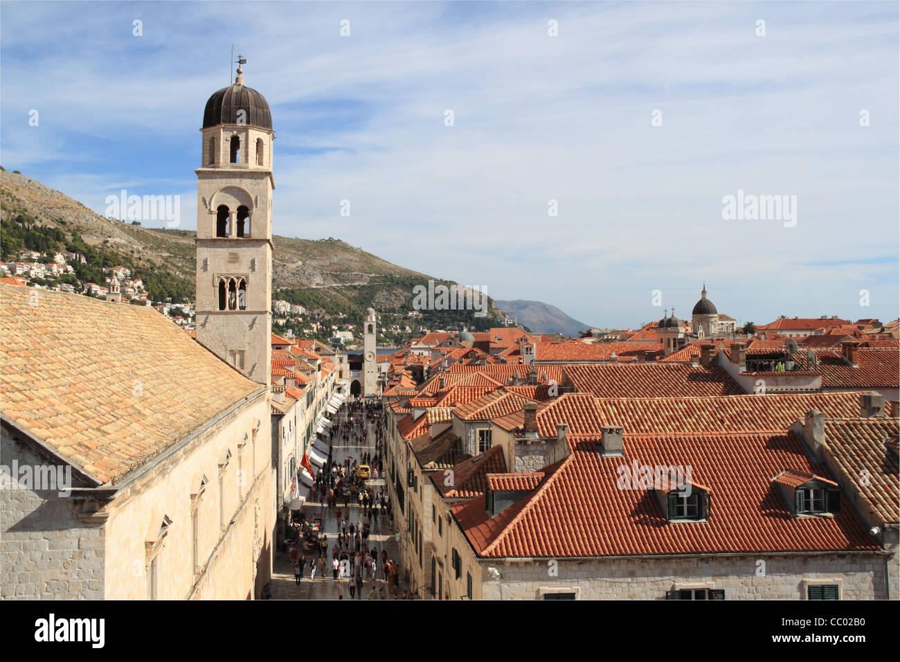 Monastère franciscain et Placa de Stradun de Dubrovnik, mur, Dubrovnik-Neretva, Croatie, Balkans, Mer Adriatique, de l'Europe Banque D'Images