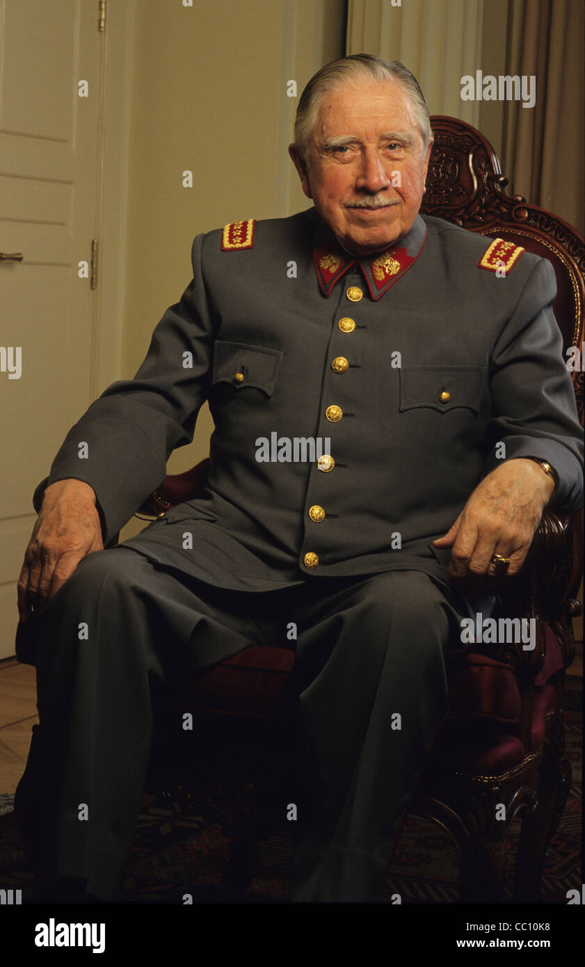 Le général Augusto Pinochet, au Chili Photo Stock - Alamy