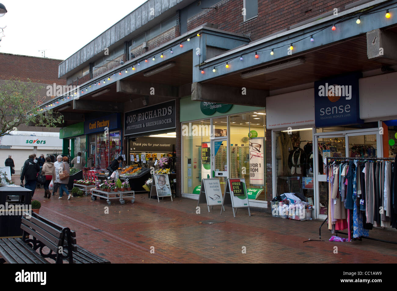 Tous les Saints Square, Bedworth, Warwickshire, England, UK Banque D'Images