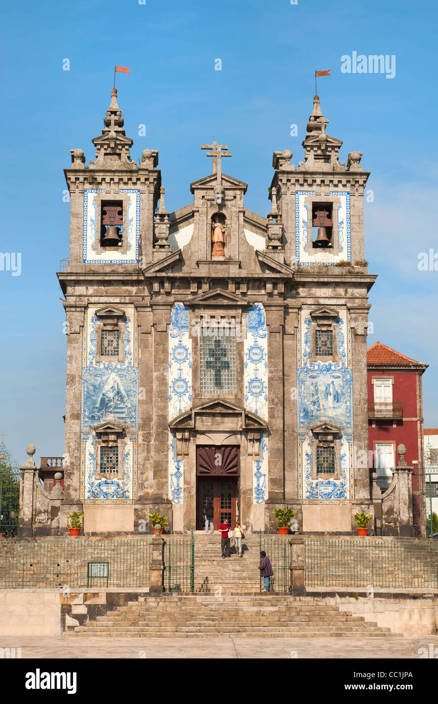 Église de San Ildefonso, Porto, Portugal, Site du patrimoine mondial de l'UNESCO Photo Stock - Alamy Église de San Ildefonso, Porto, Portugal, Site du patrimoine mondial de l'UNESCO Photo Stock - Alamy