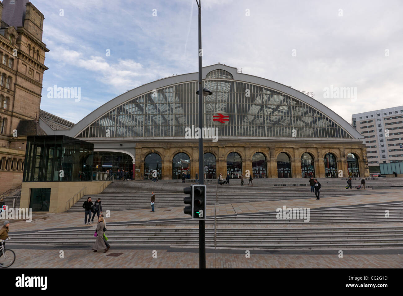 Liverpool Lime Street est une gare ferroviaire desservant le centre-ville de Liverpool, en Angleterre. Banque D'Images