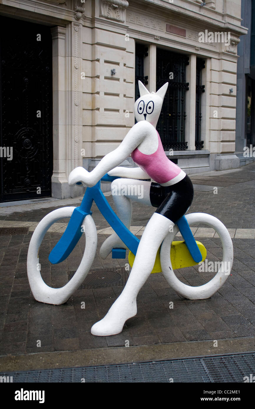 Chat A Velo Banque D Image Et Photos Alamy