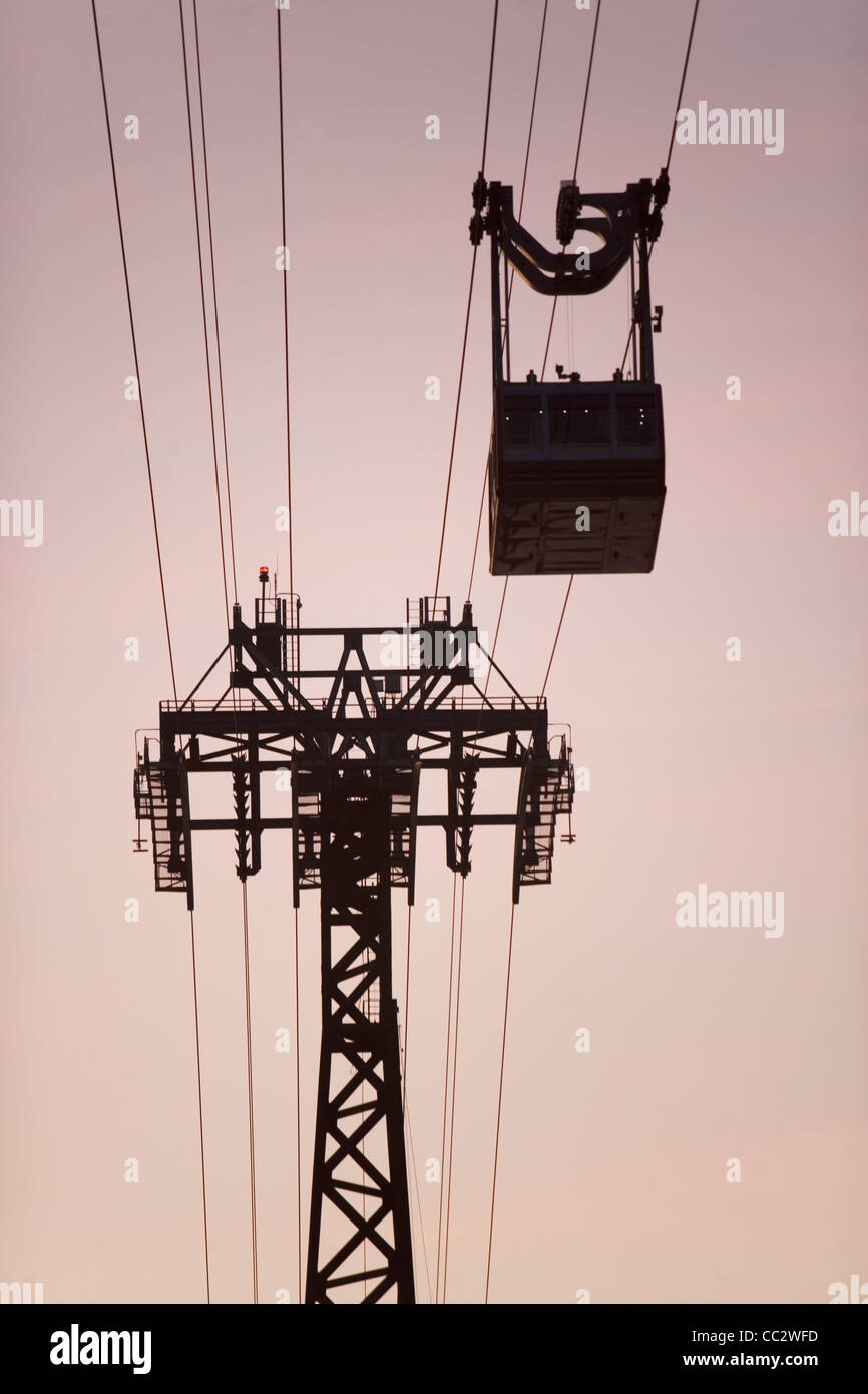 USA, New York City, Roosevelt Island Tramway Banque D'Images
