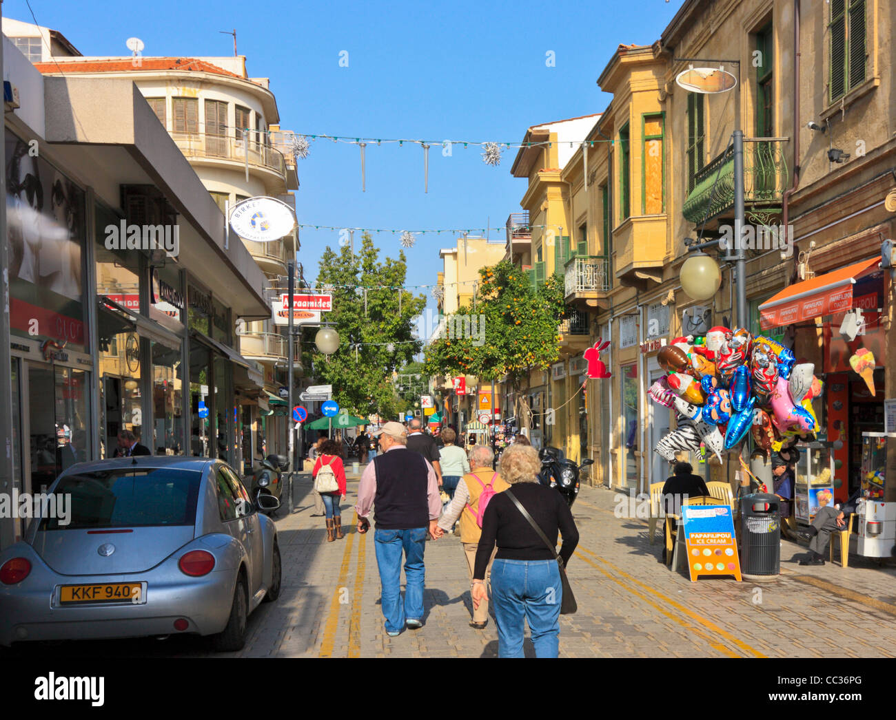 Le shopping et le tourisme dans la vieille ville de Nicosie, Chypre Banque D'Images