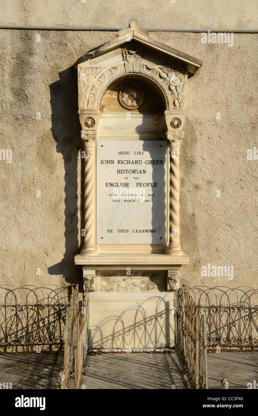 Tombeau ou tombe de John Richard Green (1837-1883) historien anglais, ancien cimetière ou Cimetière du Vieux Château Menton France Banque D'Images