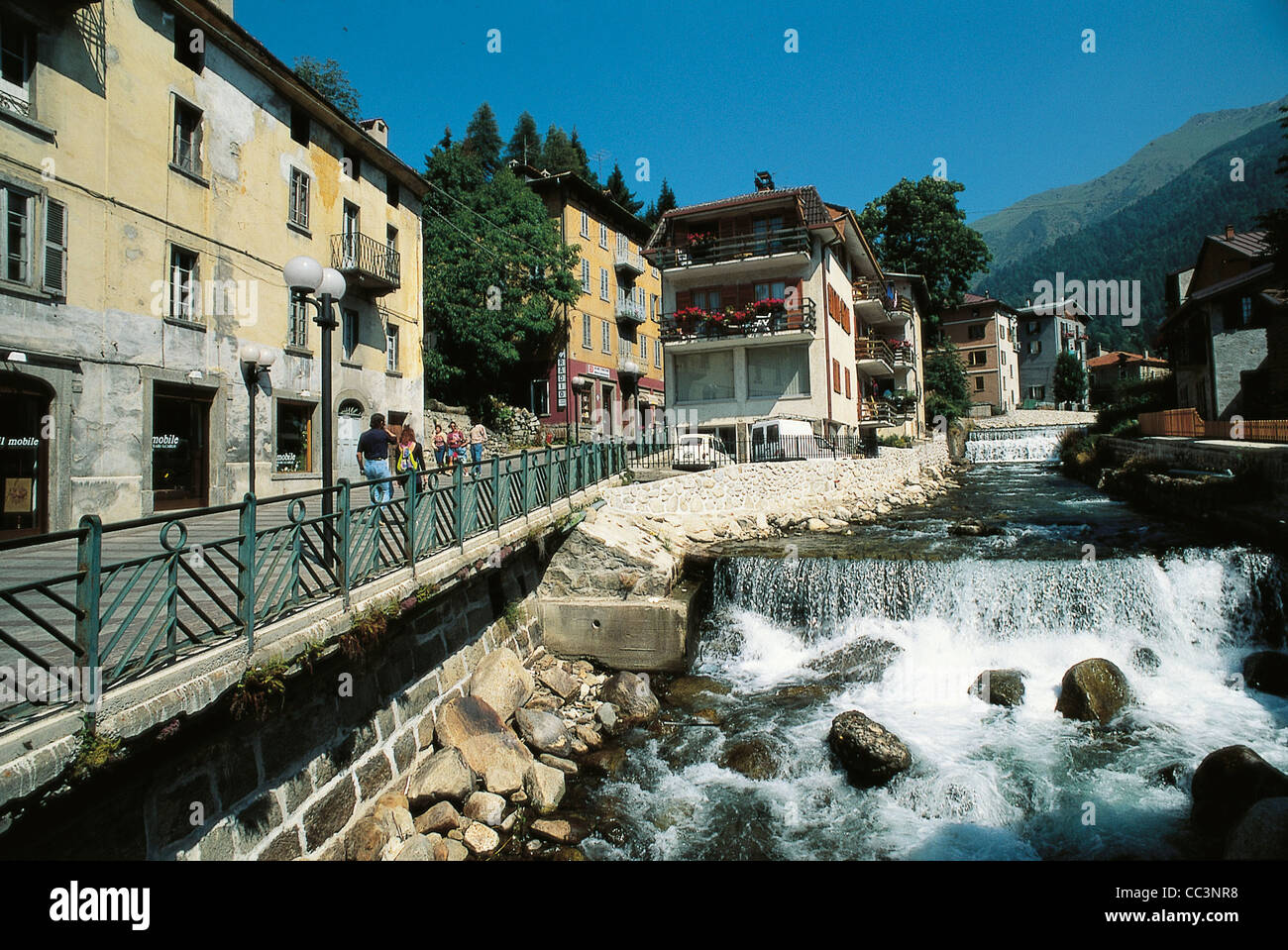 Lombardie Val Camonica pont en bois Banque D'Images