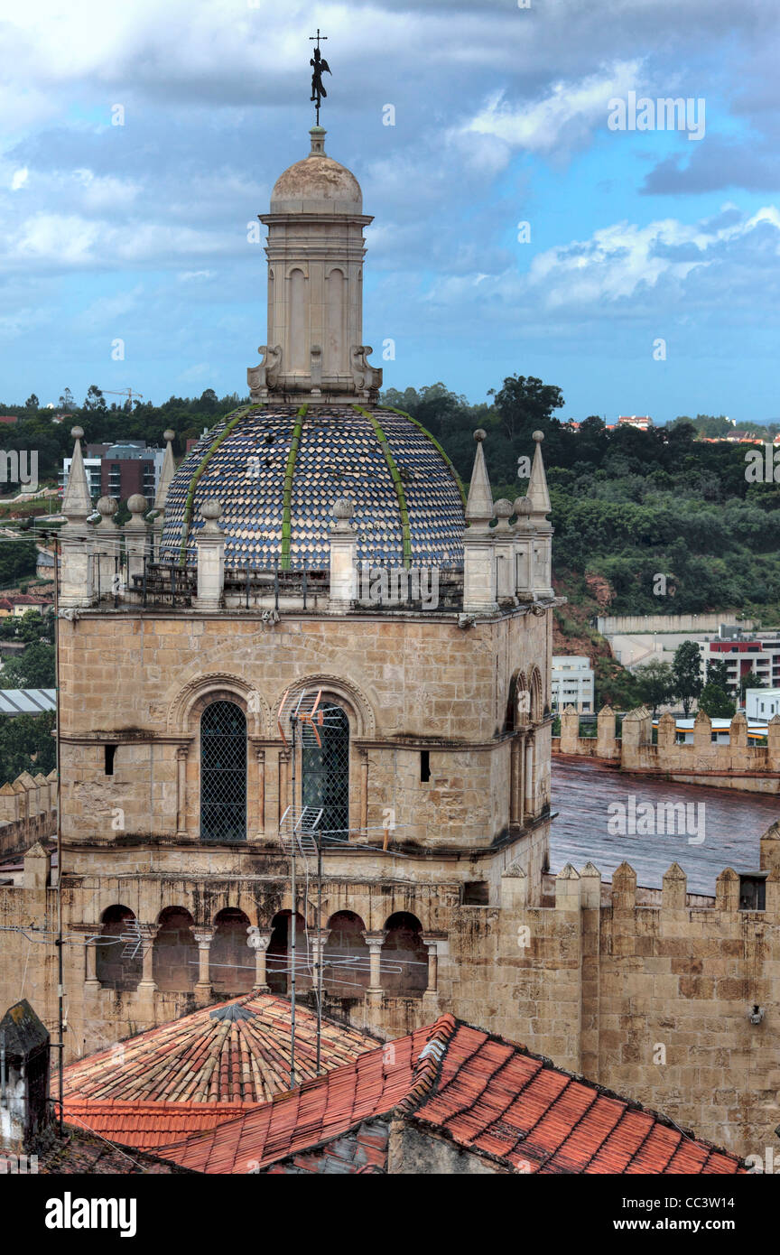 Vue sur la vieille cathédrale de Coimbra (Se Velha de Coimbra, Coimbra), Beira Litoral, Portugal Banque D'Images