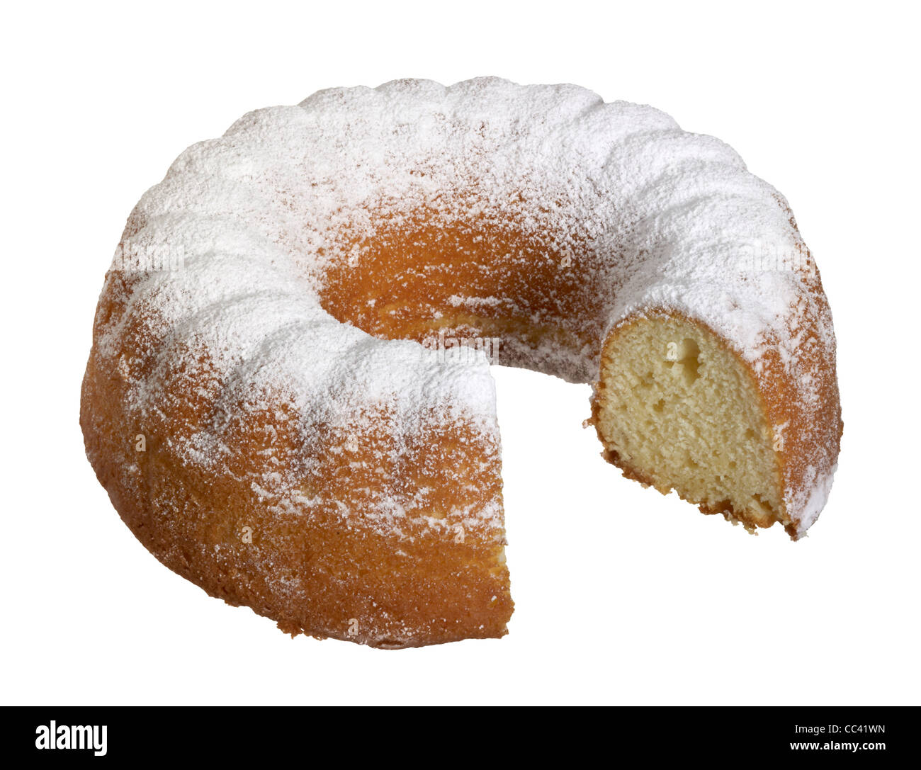 Un gâteau brun nommé 'Gugelhupf', ciel couvert avec du sucre en poudre en blanc retour Banque D'Images