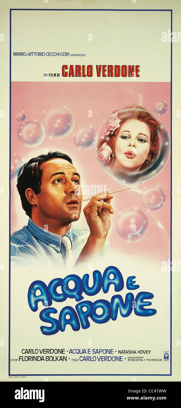 Film : manifeste de l'eau et du savon, 1983, Réalisé par Carlo Verdone Carlo Verdone et Natasha Hovey Banque D'Images