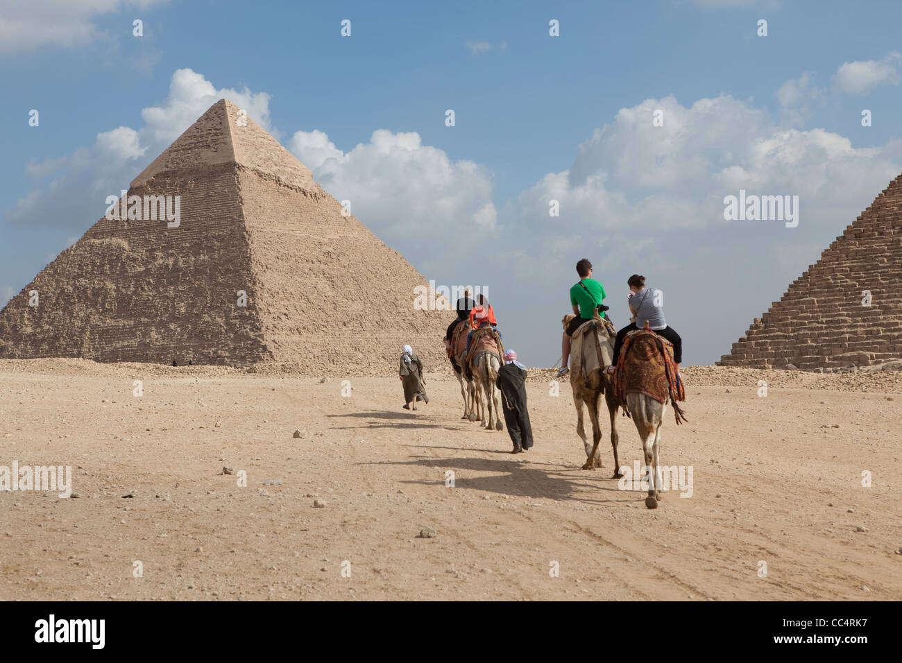 Pyramides de Gizeh à l'extérieur du Caire, Égypte. Banque D'Images