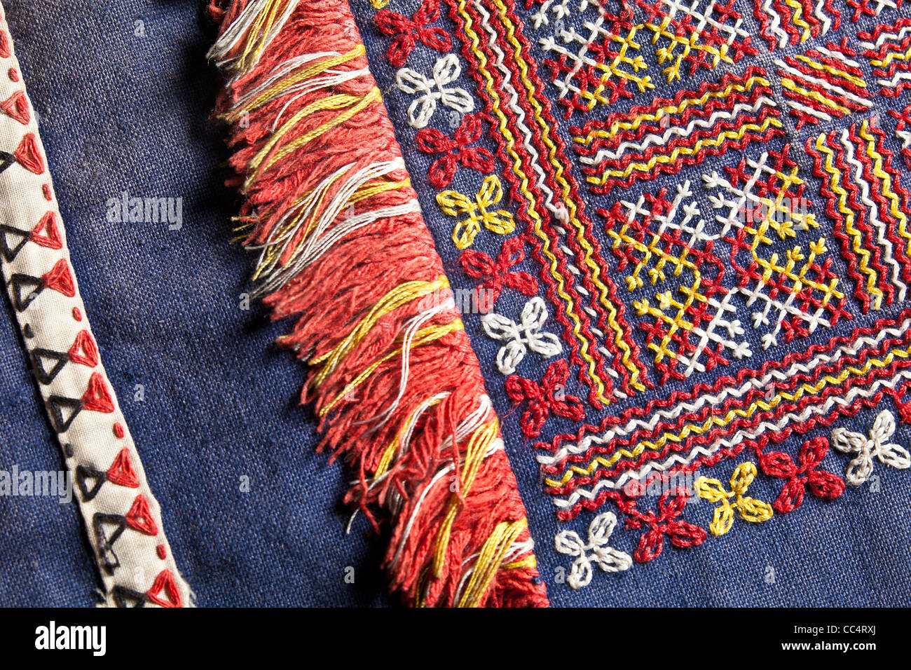 Textiles et vêtements tissés traditionnels des textiles aux Philippines les tribus locales à Mindanao en tissu tribal. Banque D'Images