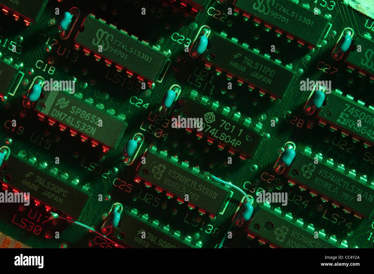 Composants électriques des circuits imprimés à un macro-niveau la technologie de montage en surface Banque D'Images
