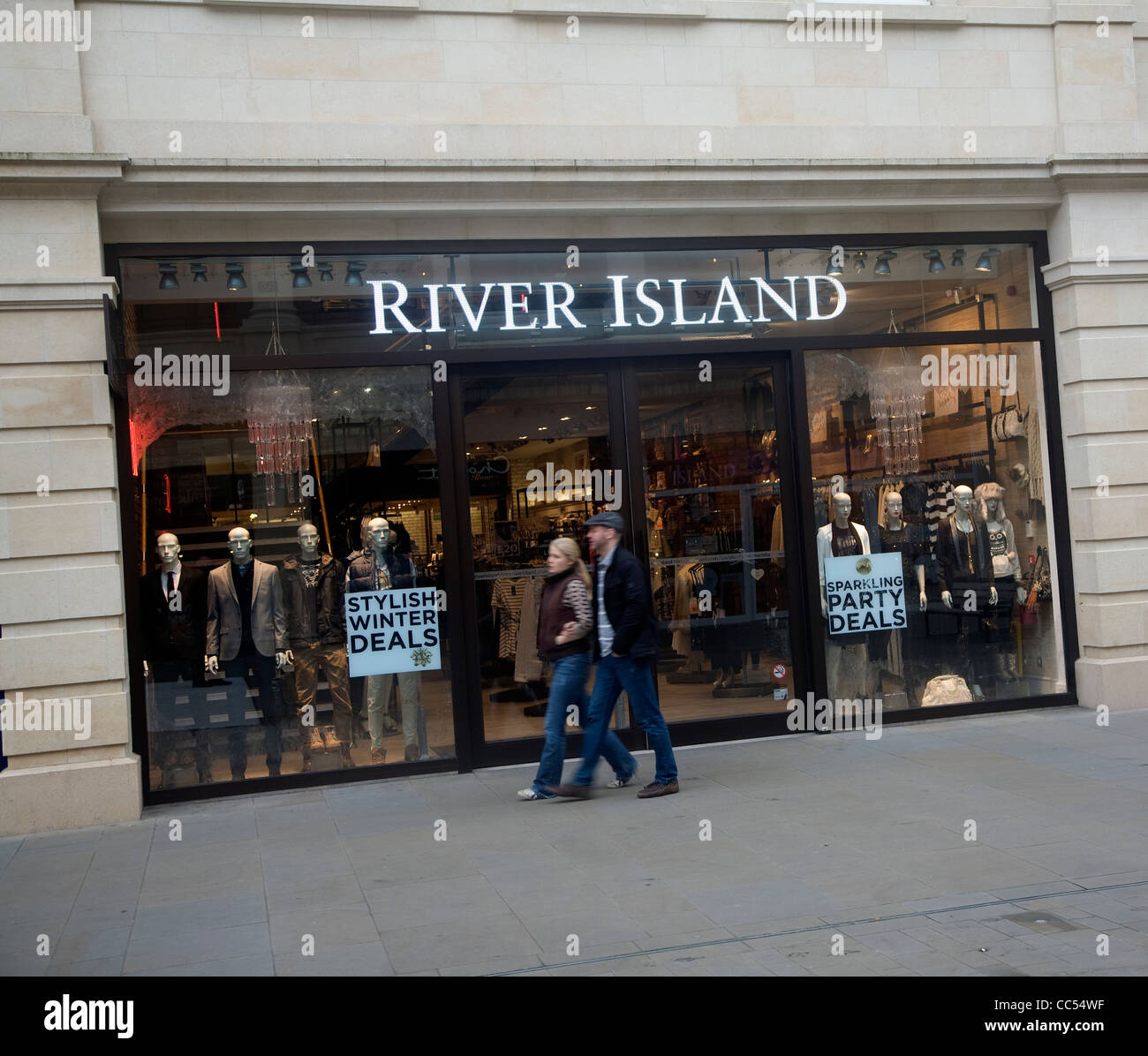 River Island shop, centre commercial Southgate, Bath, Angleterre Banque D'Images