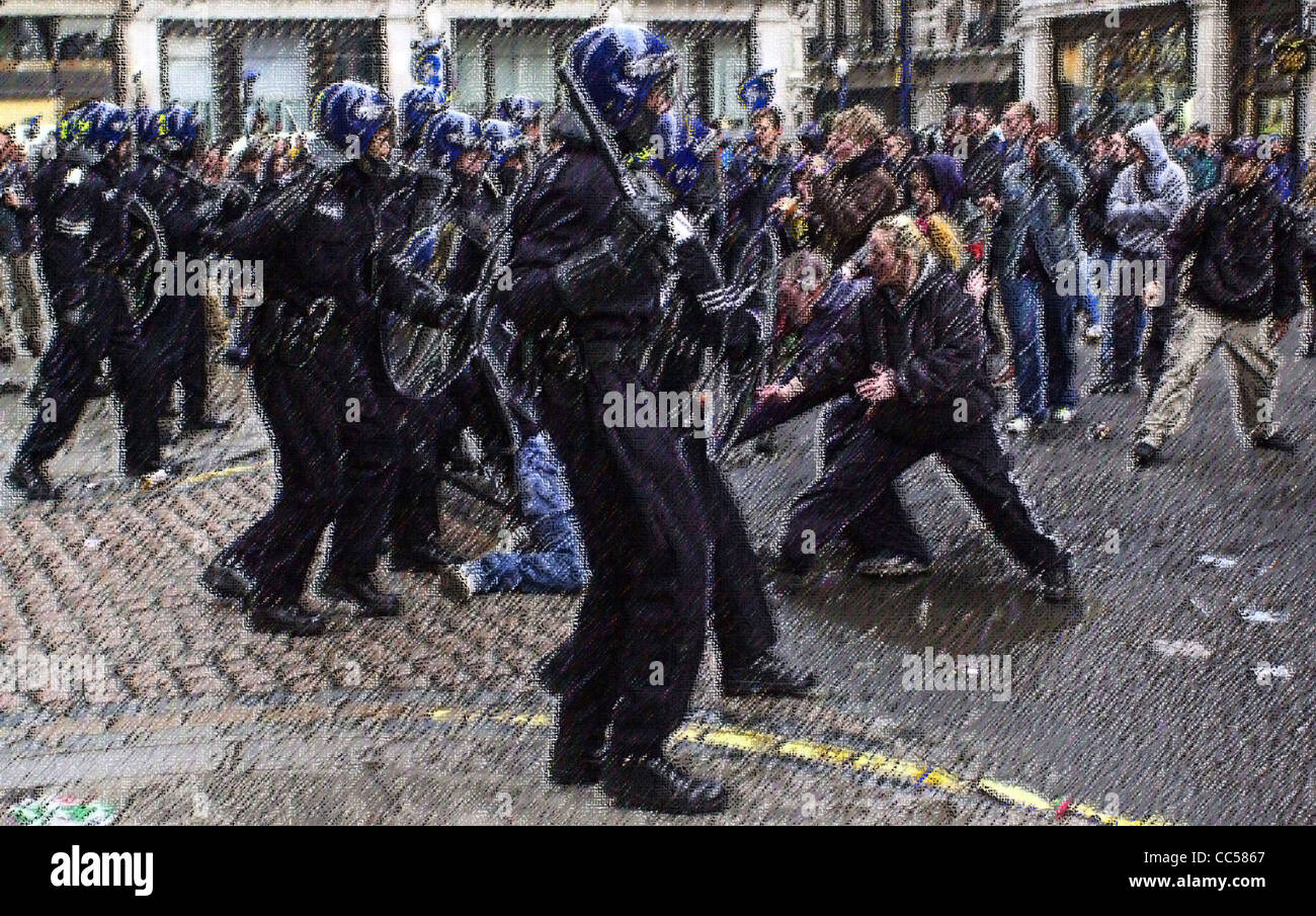 Illustrations génériques de la police anti-émeute en action images traitées pour éviter l'identification MR non requis Banque D'Images