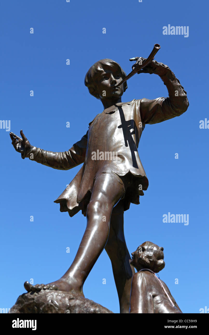 Statue de J.M. Peter Pan de Barrie. Banque D'Images