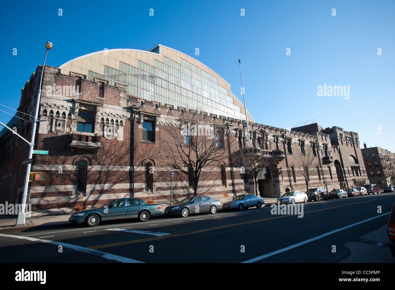 Bedford-Union Armory dans le quartier de Crown Heights à Brooklyn New York Banque D'Images