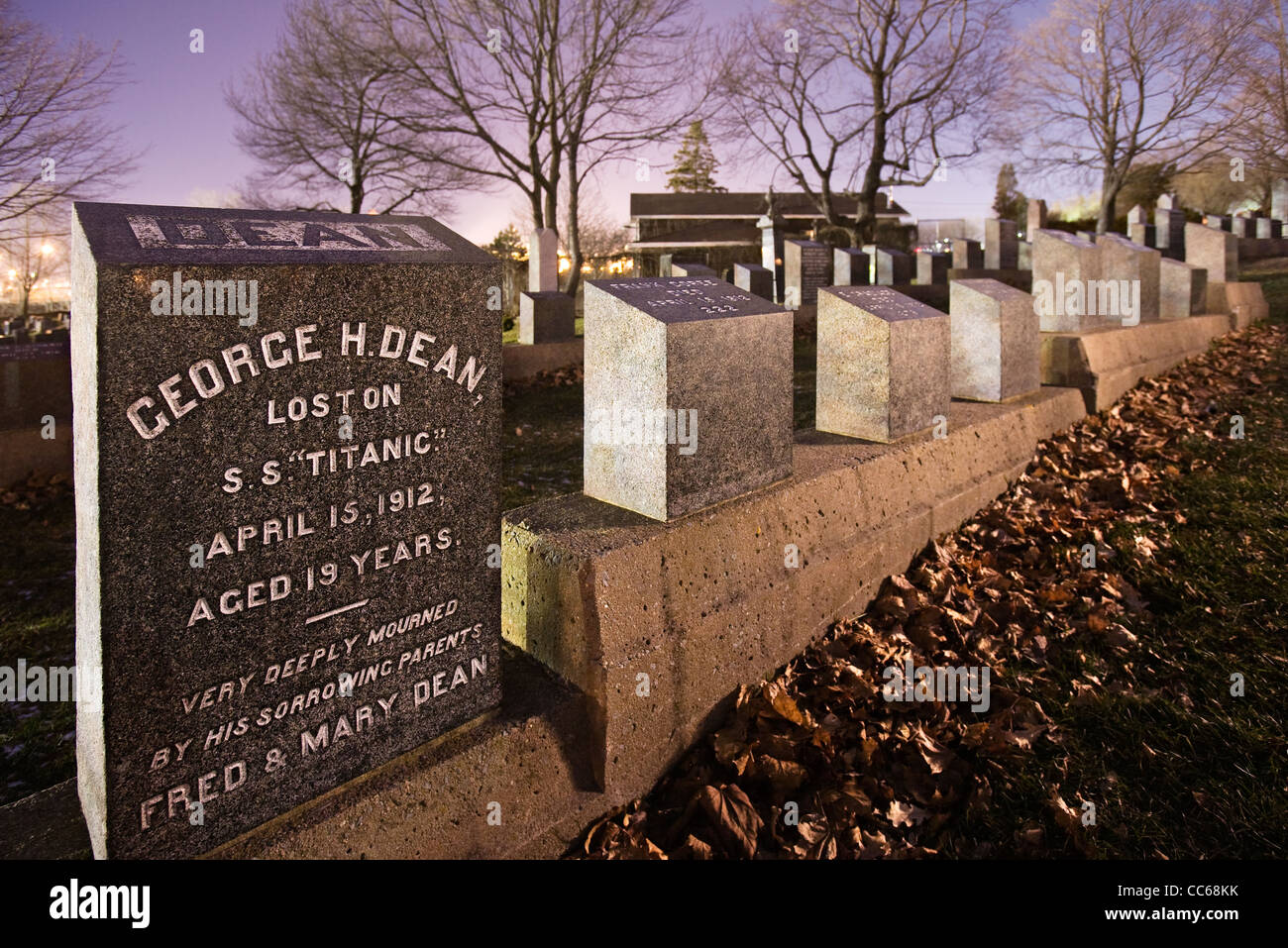 De nombreuses victimes de la catastrophe du titanic ont été enterrés au cimetière de Fairview Lawn à Halifax, en Nouvelle-Écosse. Banque D'Images