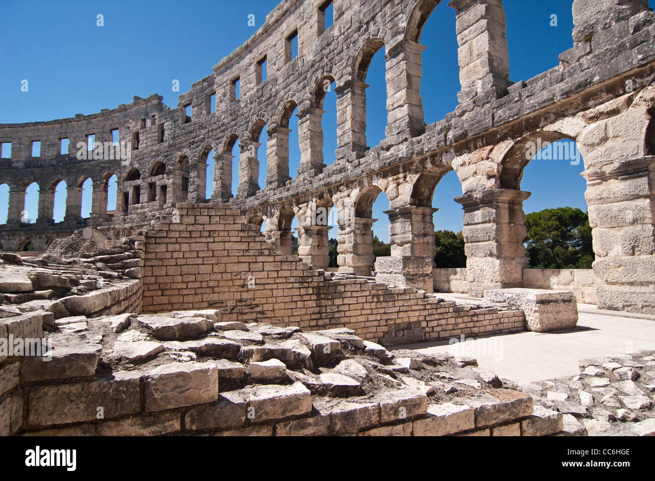 L'ancien amphithéâtre romain de Pula - Croatie Banque D'Images