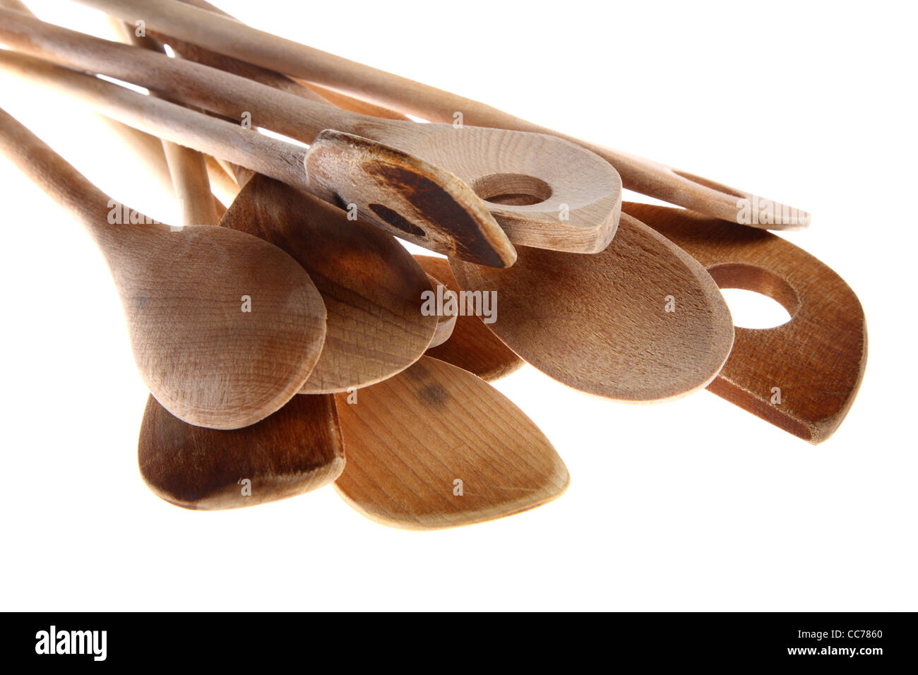 Divers types de cuisine cuillères, cuillères en bois. Les appareils de cuisine. Banque D'Images