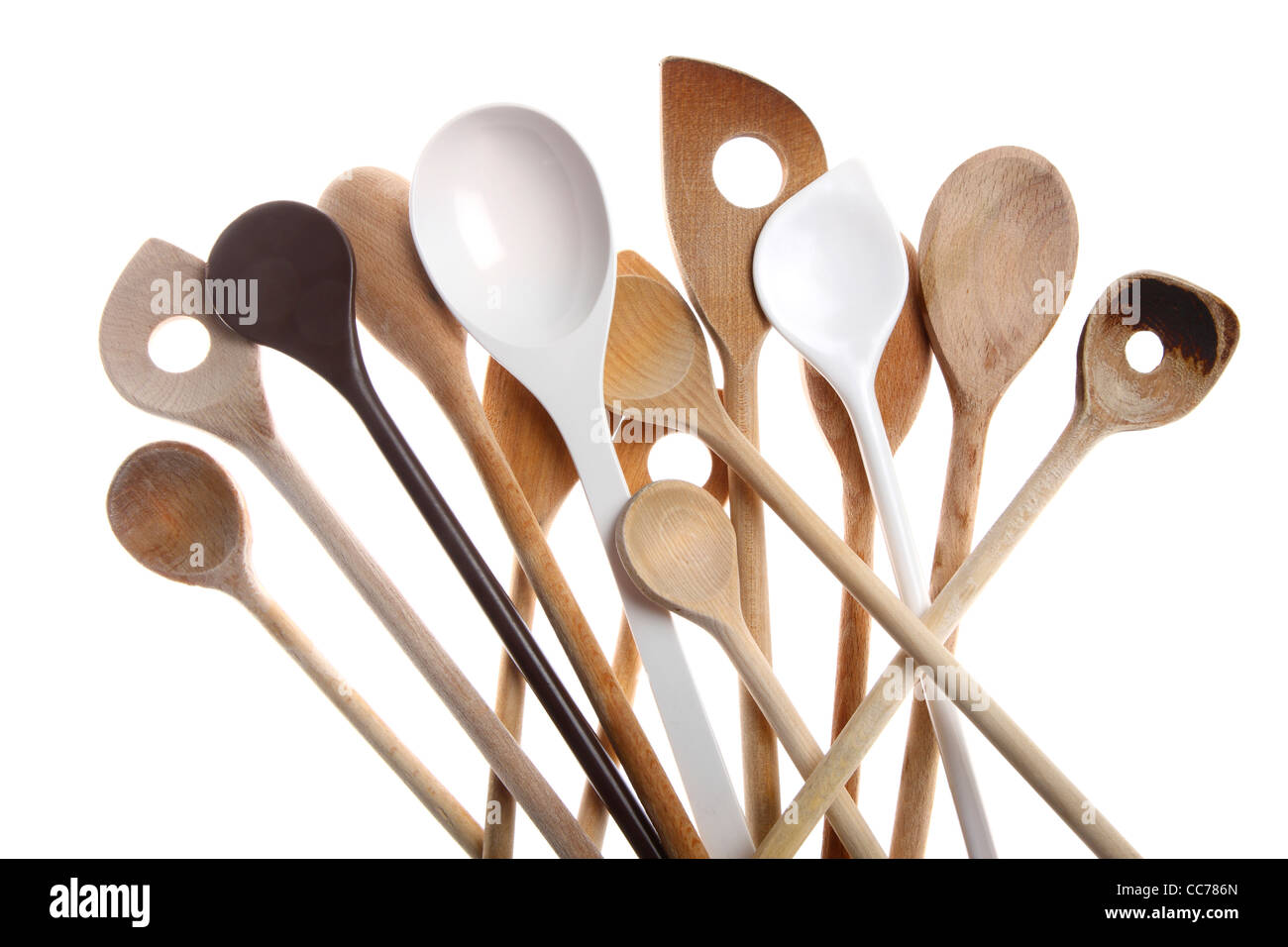 Divers types de cuisine cuillères, cuillères en bois. Les appareils de cuisine. Banque D'Images