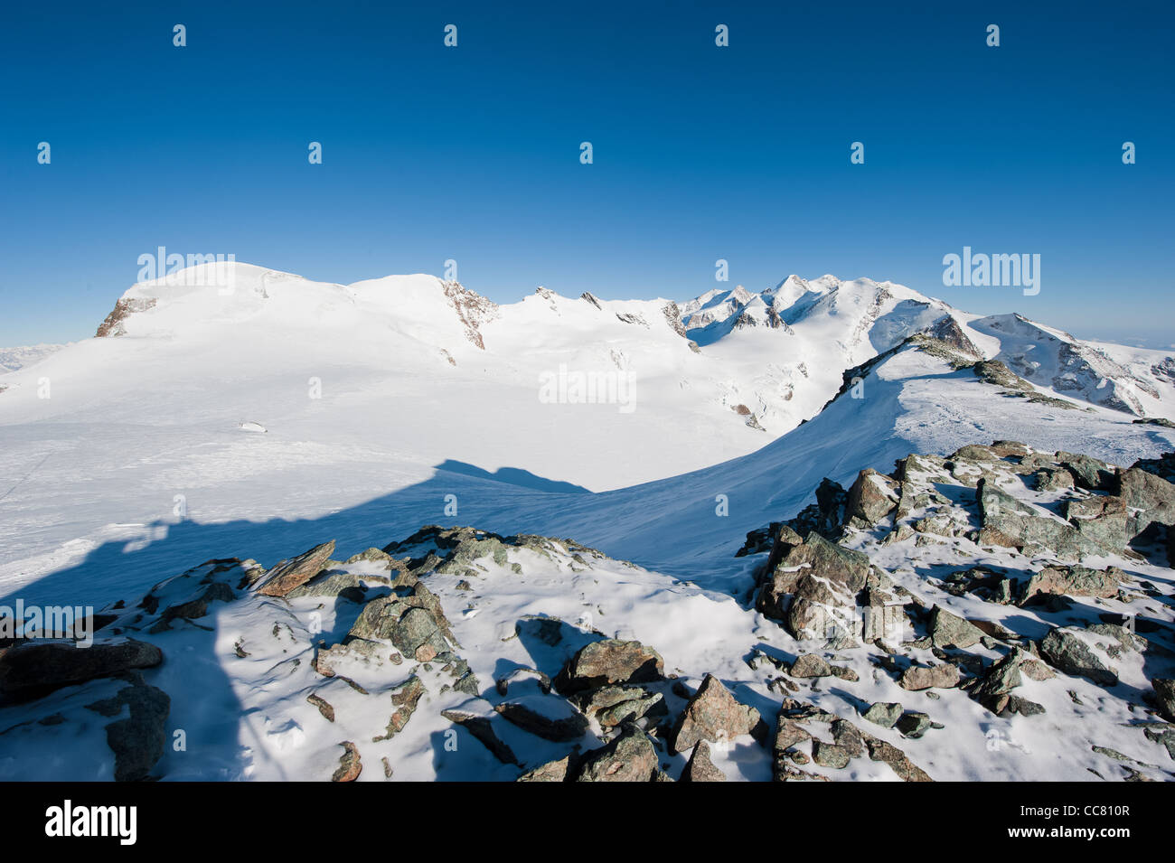 Monte Rosa de montagnes, vue depuis cobba di Rollin, Zermatt, Suisse Banque D'Images