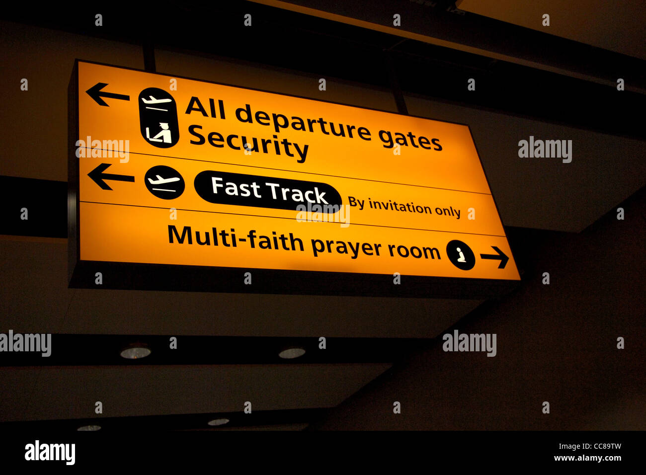 Uk airport salle de prière multiconfessionnelle sign Banque D'Images