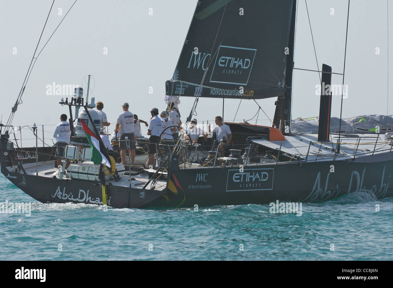 13.01.2012, Abu Dhabi. Volvo Ocean Race, Abu Dhabi Ocean Racing voile vainqueur de la course dans le port Banque D'Images