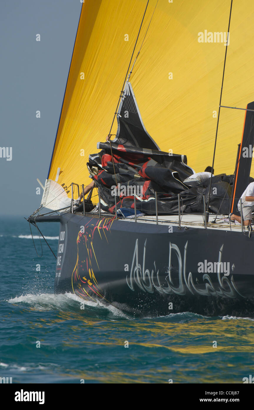 13.01.2012, Abu Dhabi. Volvo Ocean Race, Abu Dhabi Ocean Racing voile vainqueur de la course dans le port Banque D'Images