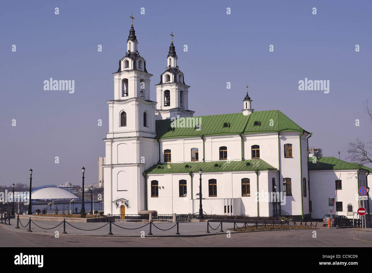 Vue latérale de la cathédrale Saint Esprit à Minsk, Bélarus Banque D'Images