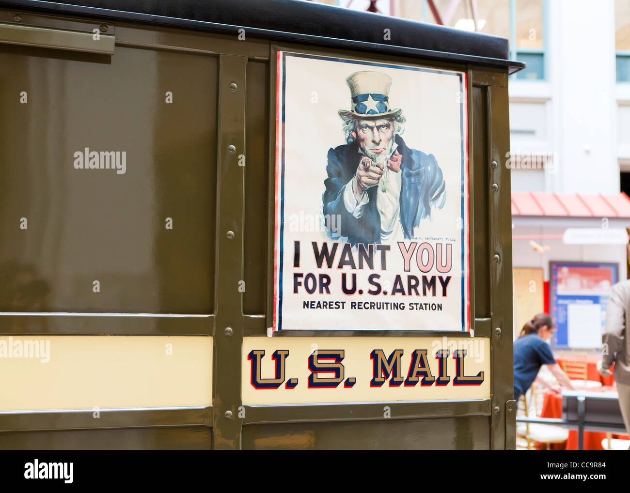 L'affiche de l'Oncle Sam sur un camion transporteur de courrier - USA Banque D'Images
