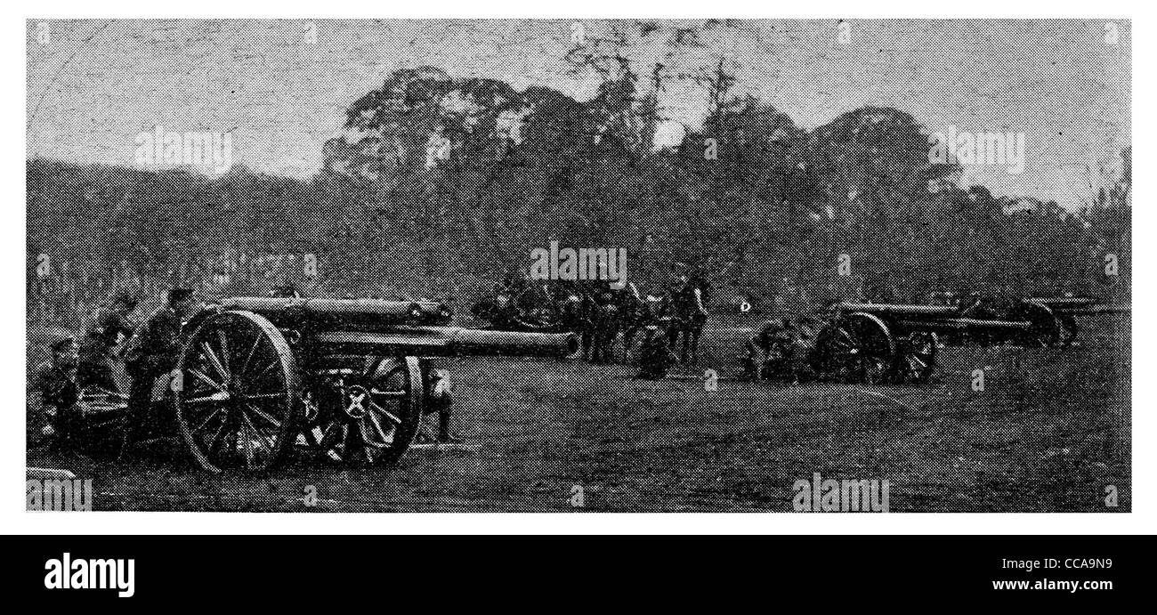 60 pounder Guns 1914 gunner fusil Mitrailleurs d'artillerie de l'équipage d'armes de siège batteur cannon bombardement bombardement bombardement shell Banque D'Images