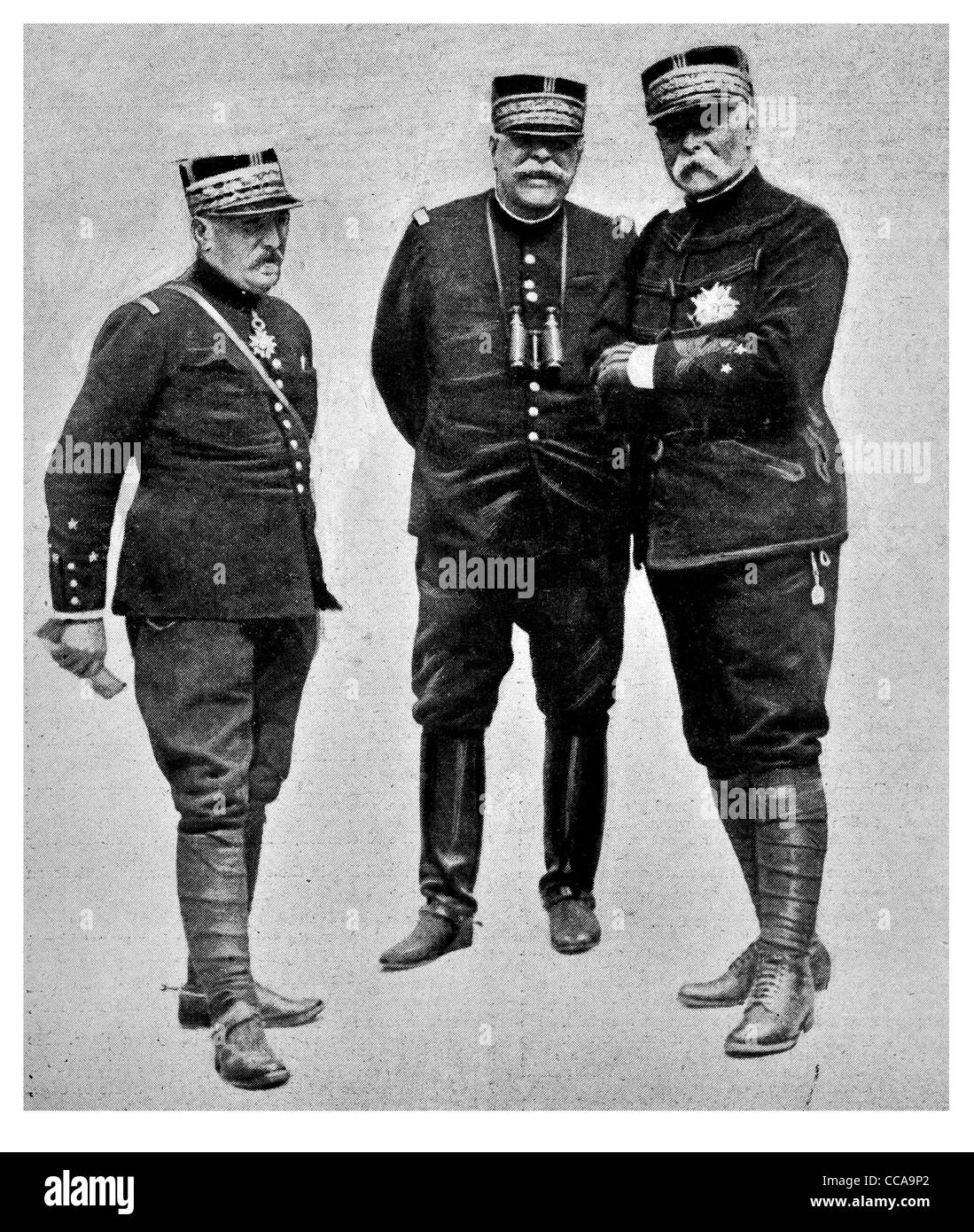 1915 commandant en chef français général Noël Marie Joseph Édouard Vicomte de Curières de Castelnau Paul Marie Cesar Gerald Pau Banque D'Images