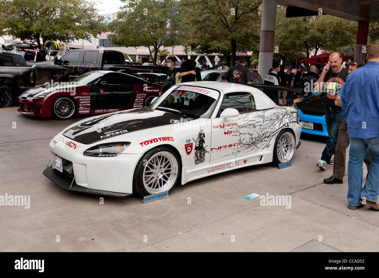 Voiture de sport Mazda Miata sur l'affichage à l'exposition de voiture Banque D'Images